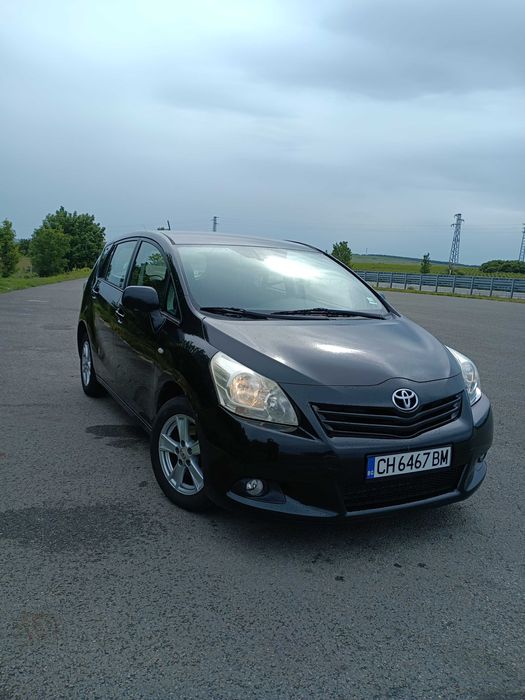 TOYOTA VERSO Перфектна ! ! !