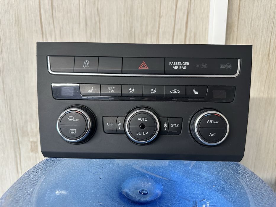 5F0 907 044 E Управление климатроник за Сеат Леон 5F след 2012г!