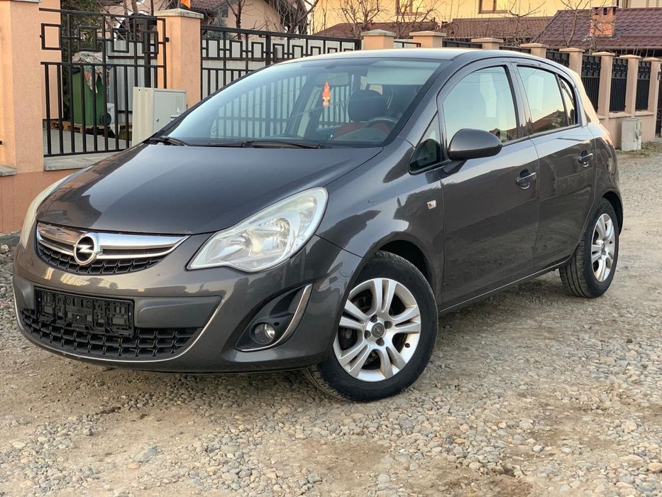 Opel Corsa D 1.3Cdti 95Cp Euro5

-Data primei înmatriculări 27.07.2011