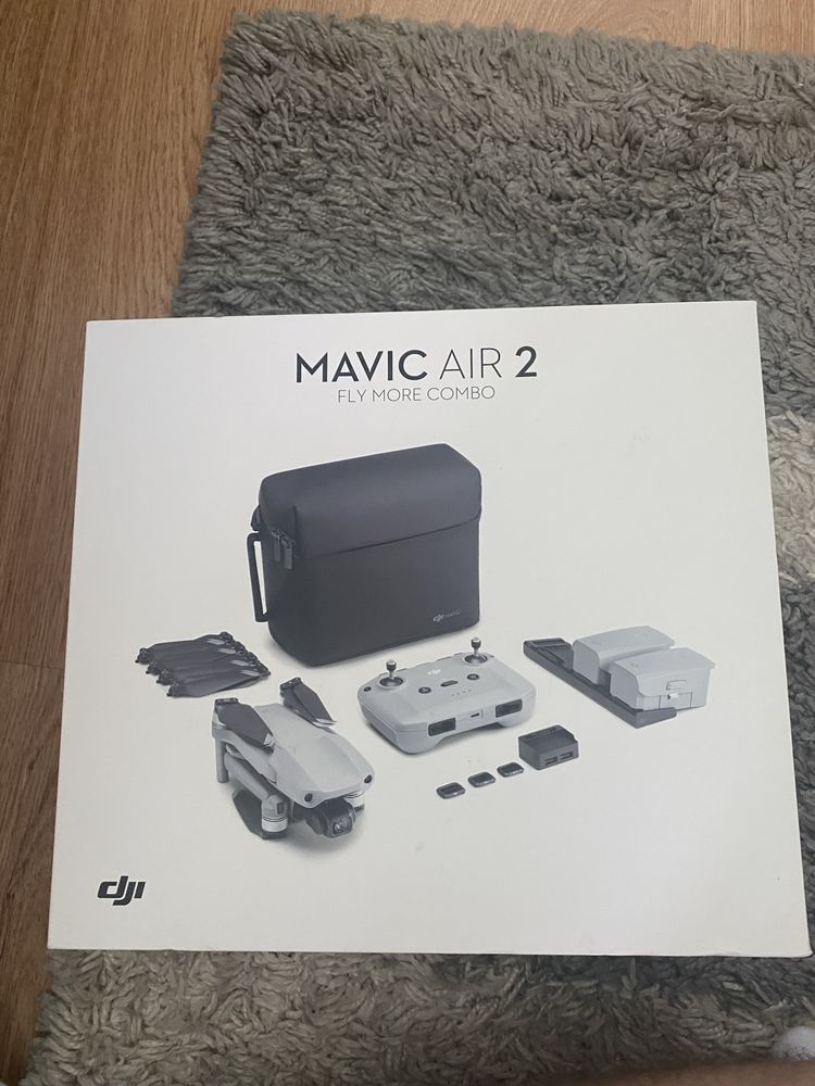 DJI Mavic air 2 fly more combo