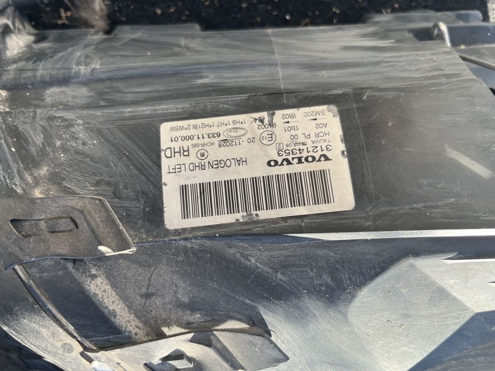 Фар за Volvo V70,S80,XC70 / Волво В70,С80, ХЦ70