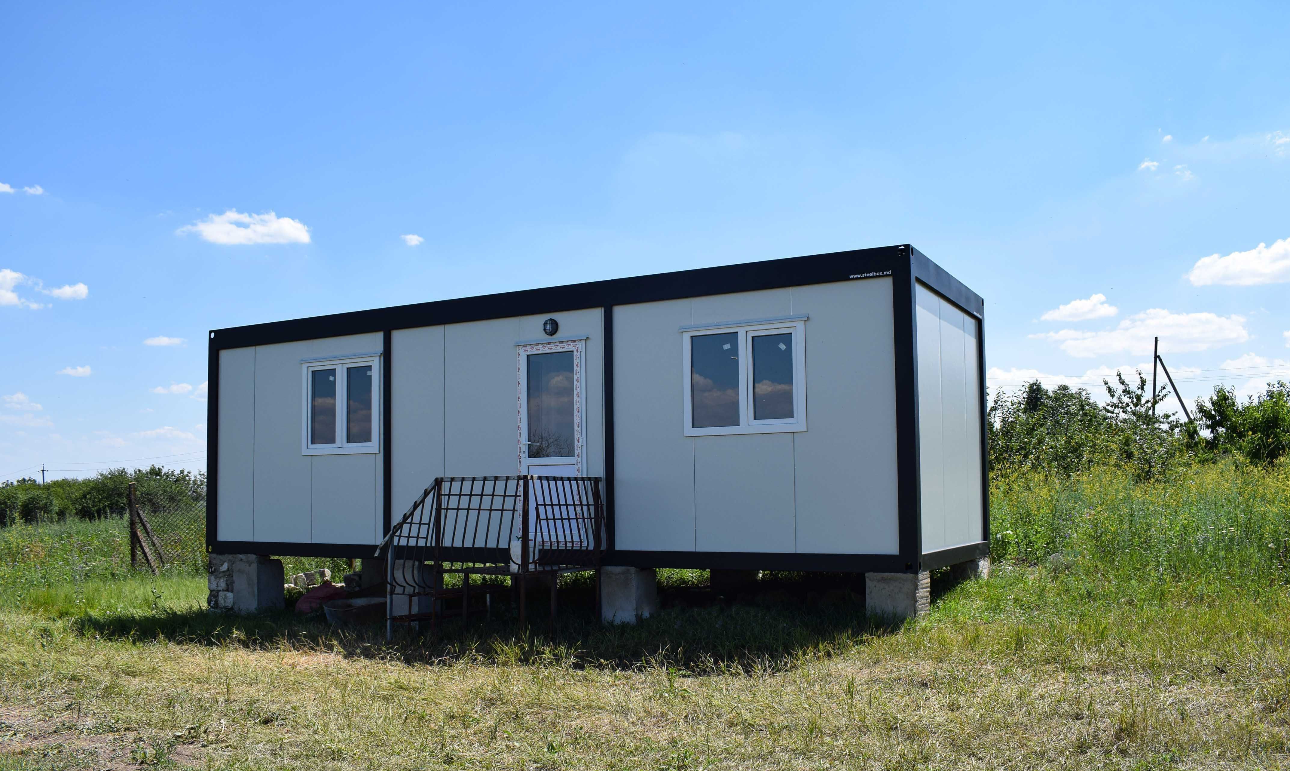 Casa modulara, garaje auto si containere din panou sandwich de vanzare