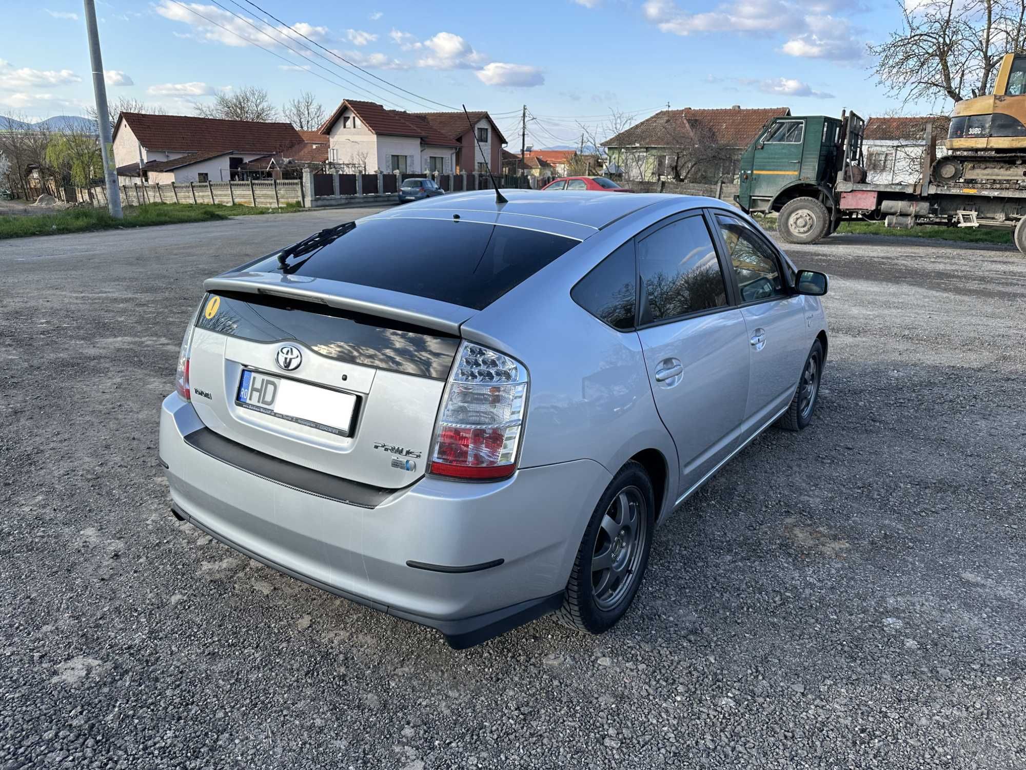 Toyota Prius - Full option