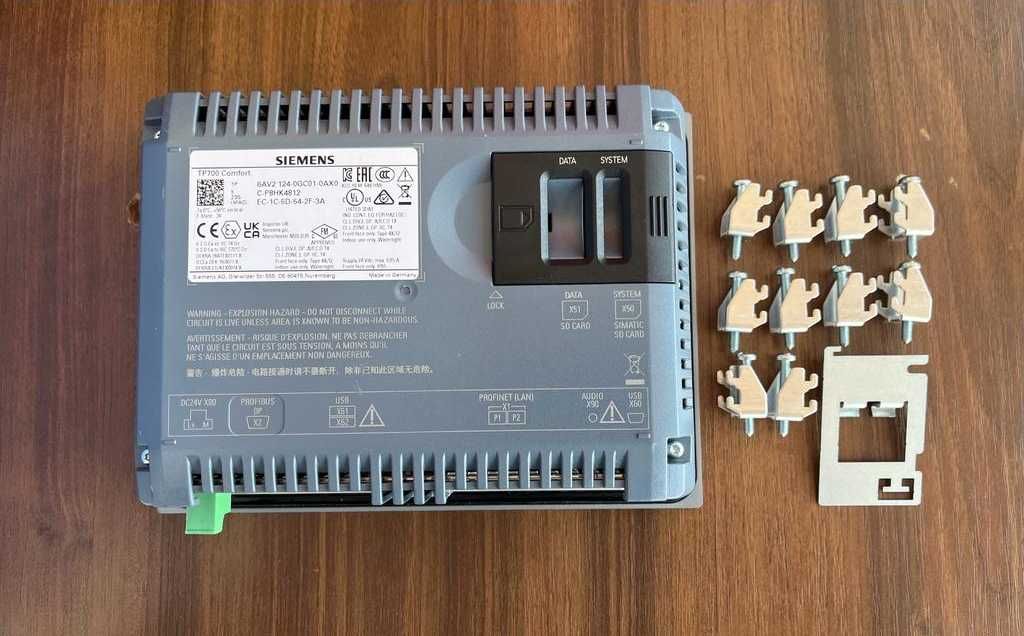 Siemens SIMATIC HMI TP700 Comfort 6AV2124-0GC01-0AX0