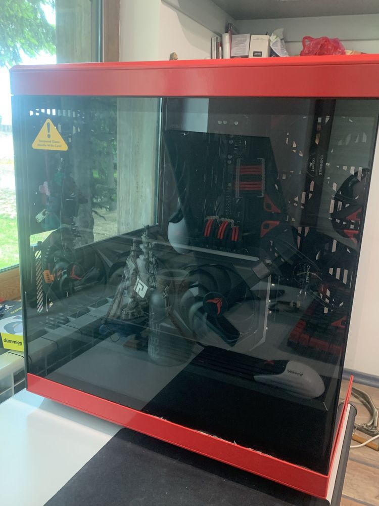 Продавам НОВ* Геймърски Компютър AMD RED DEVIL REBORN -СПЕШНО!!!
