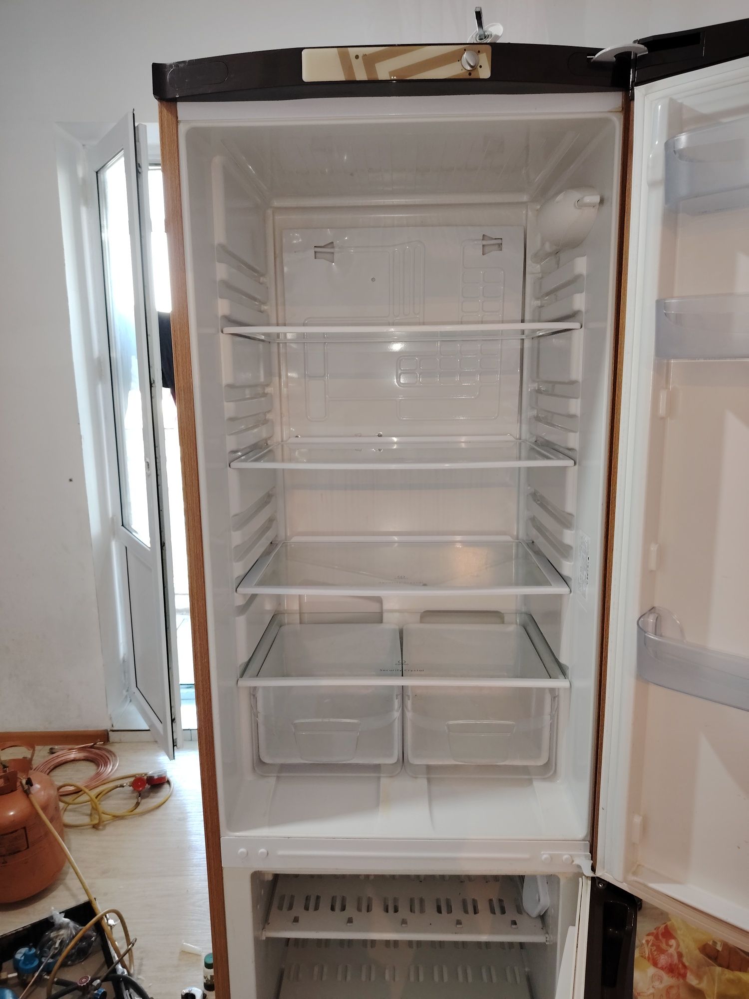 Ремонт  холодильников