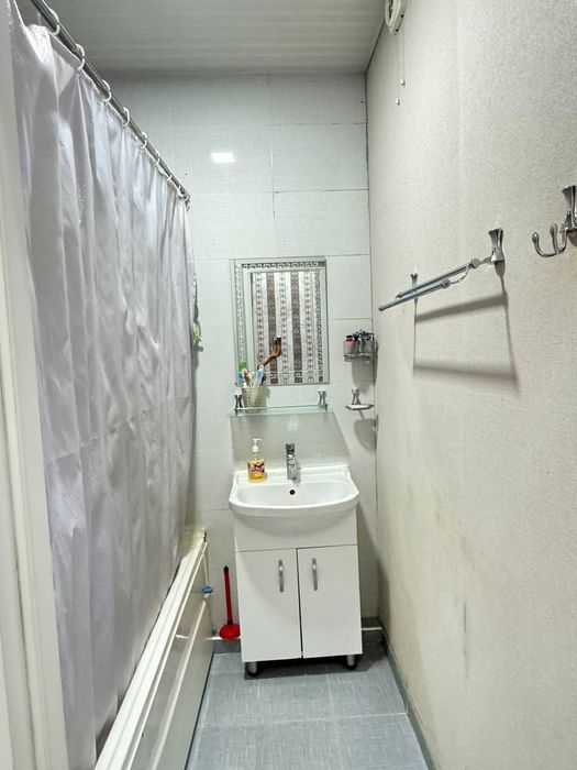 Сергили чоштепа метрони биринчи бекати 3хона сирий тараф 75м