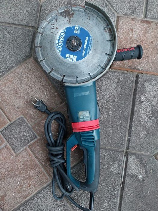 Flex BOSCH   GWS  24-230 LVI ca nou