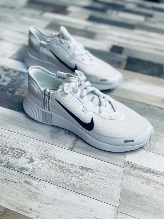 Nike Air Reposto - фитнес маратонки