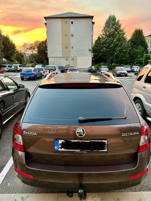 Skoda Octavia 3. 1.6 business