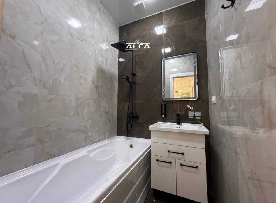 Сдаётся 3х квартира на 5 этаж орр КАРМЕН