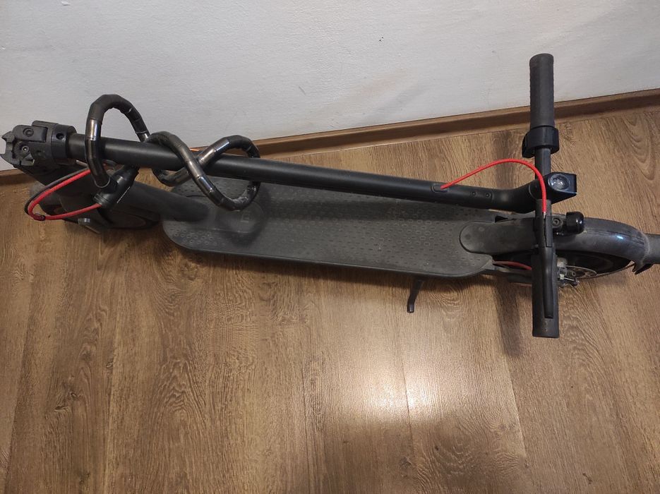 Trotineta electrica Xiaomi Mi Electric Scooter pro 2