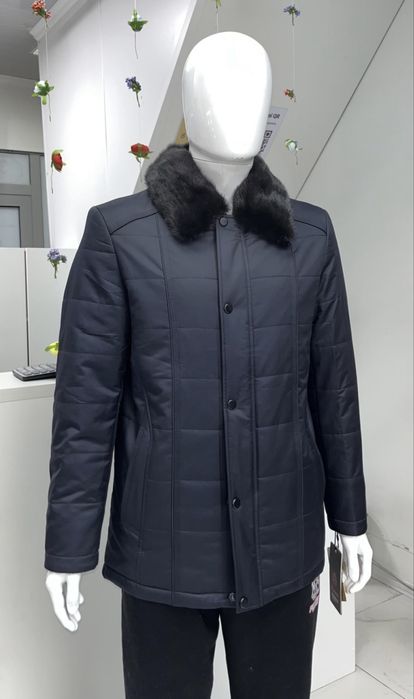 Продам новую мужскую зимнюю куртку