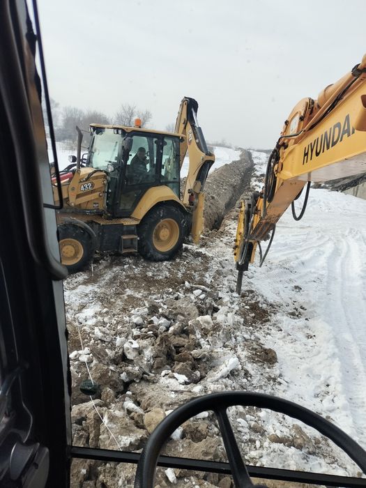 Услуги Экскаватора с гидромолотом