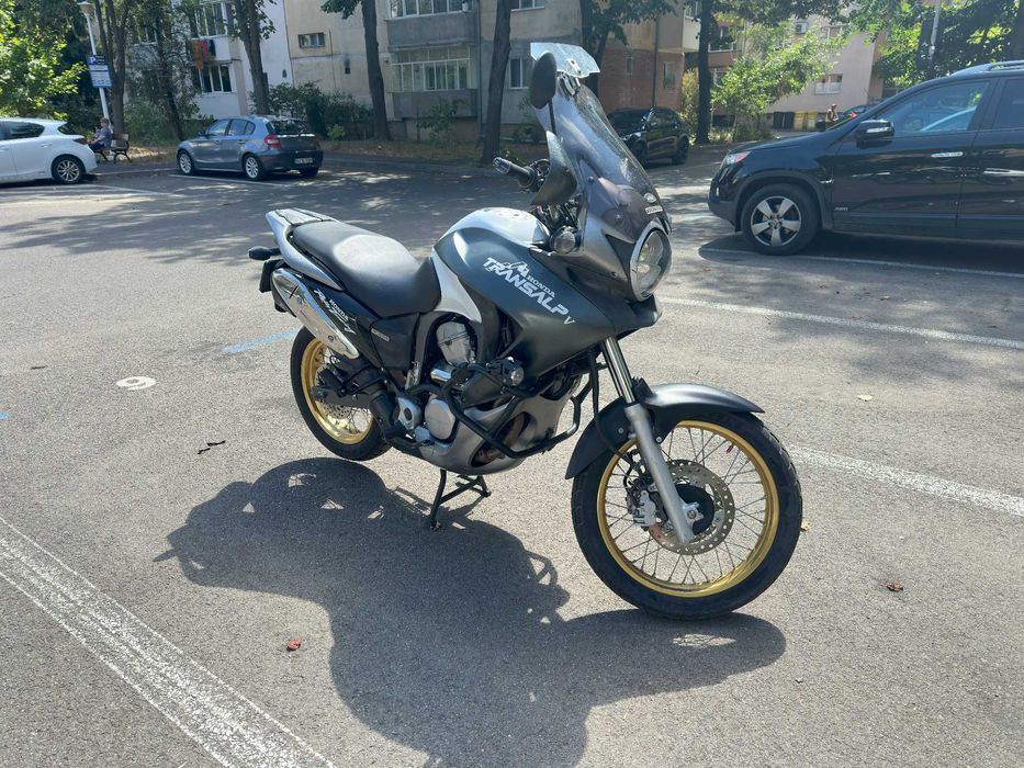 Honda Transalp 700V 2012