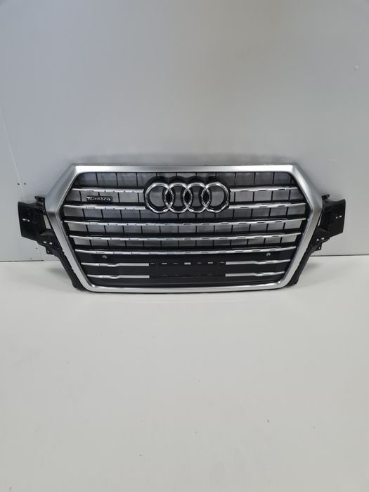Grila bara fata AUDI Q7 /  cod - 4M0 853 651 F/G  / AN - 2016 - 2020