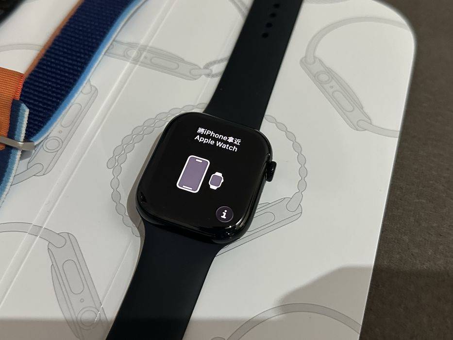 Apple Watch 11 de 46 mm Factura / Garantie eMag folosit 1 lună