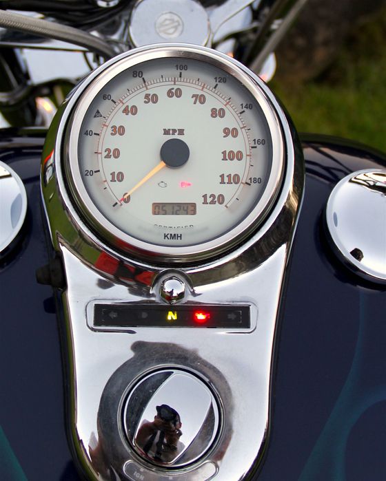 Harley Davidson 2002 Dyna Wide Glide CVO unicat in RO -pret off season