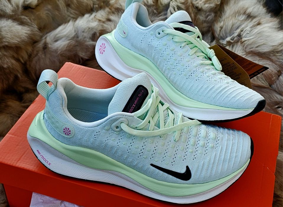 Nike Reactx Infinity  оригинални дамски сникърси нов модел 38.5 номер