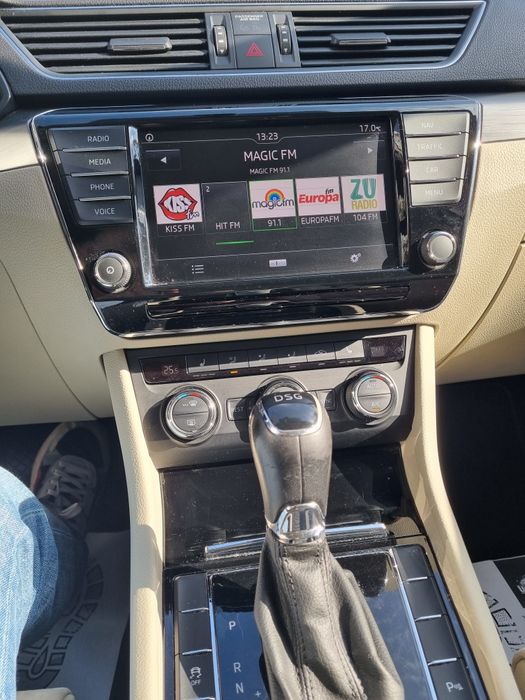 Skoda Superb FULL OPTION