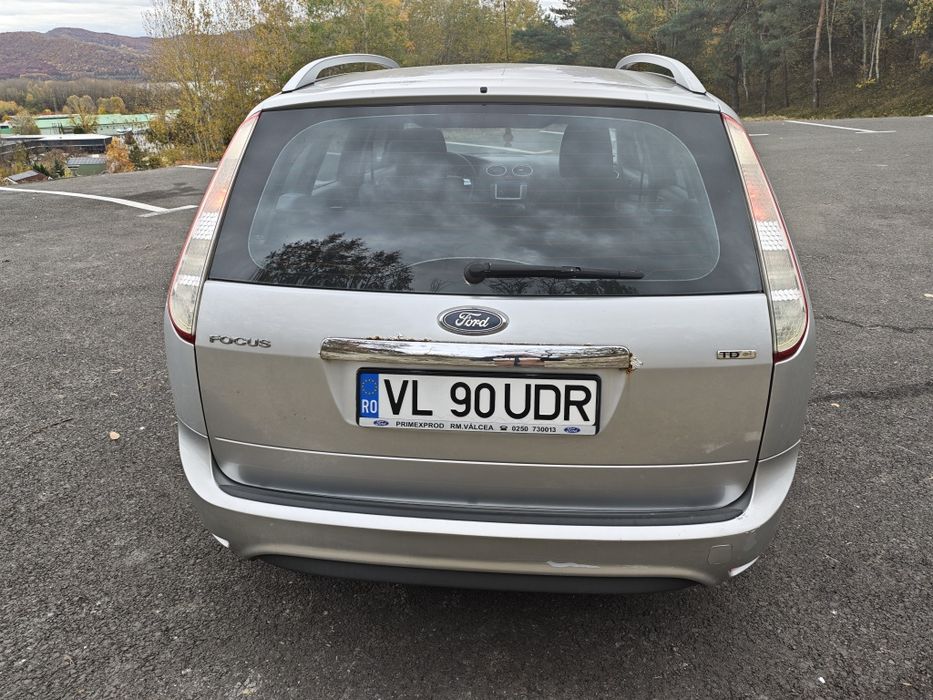 Ford Focus 2 Mk2- Face Lift TITANIUM GHIA