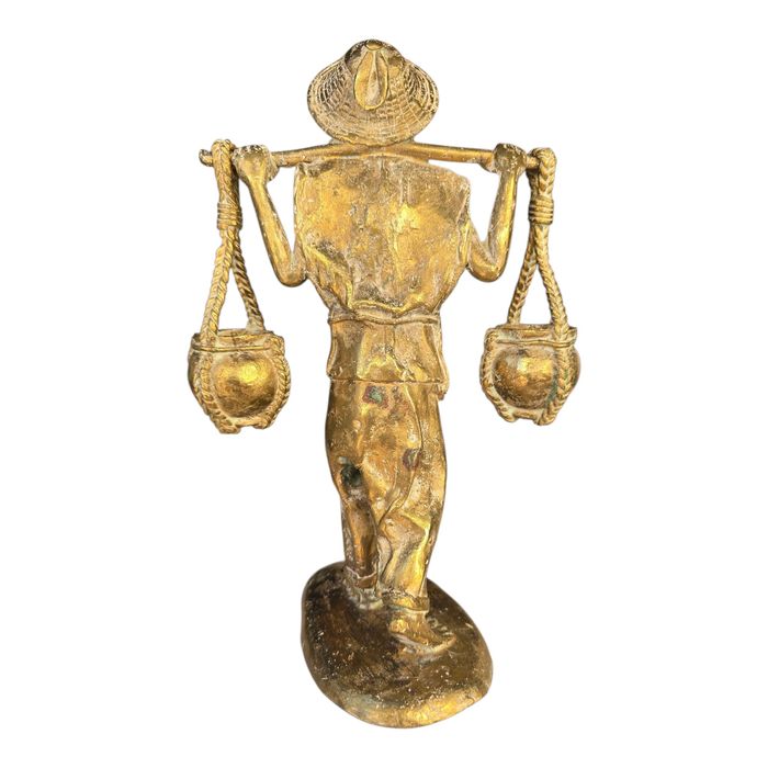 Statueta bronz semnată