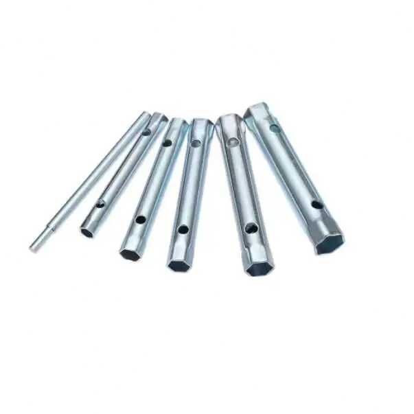 Комплект глухи ключове за свещи 8-17мм