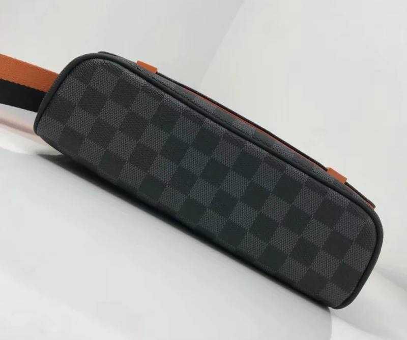 Луксозна чанта Louis Vuitton