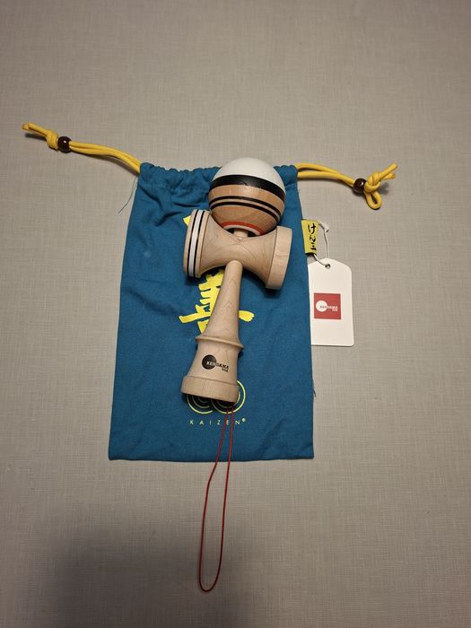 Kendama USA Kaizen-Dart-Jet Shape anti-silk paint