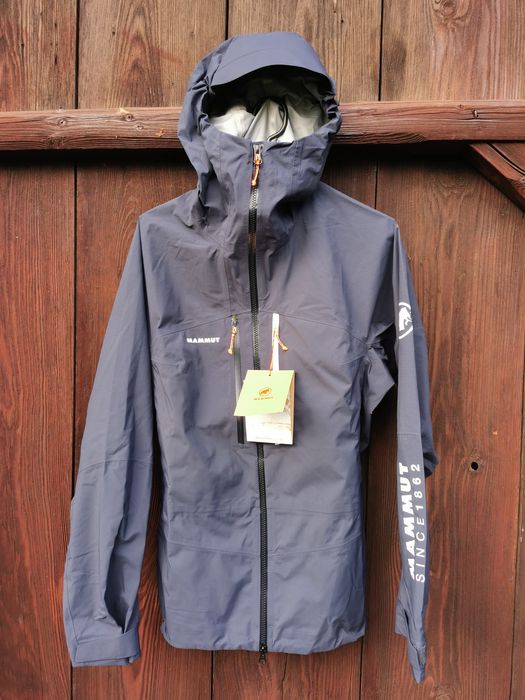 Geacă nouă Mammut L, XL bărbați L damă munte