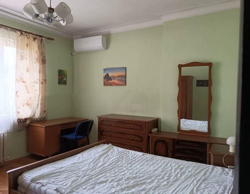 Дава се под наем Тристаен апартамент в София, Център - 85 кв.м за 766 € - Снимка #5