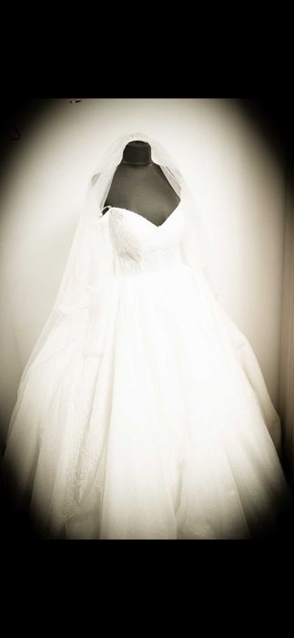 Vând rochie de mireasa