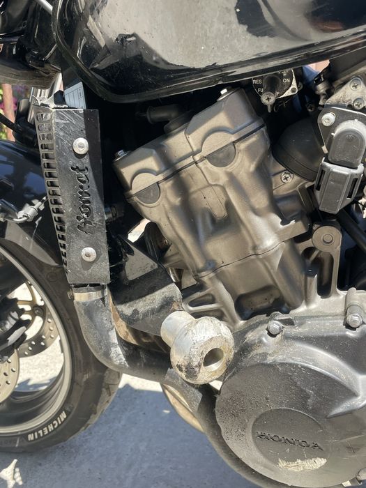 Honda Hornet 600 pc36 avariat