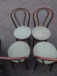 Vând 4 scaune vechi de colecție în perfecta stare