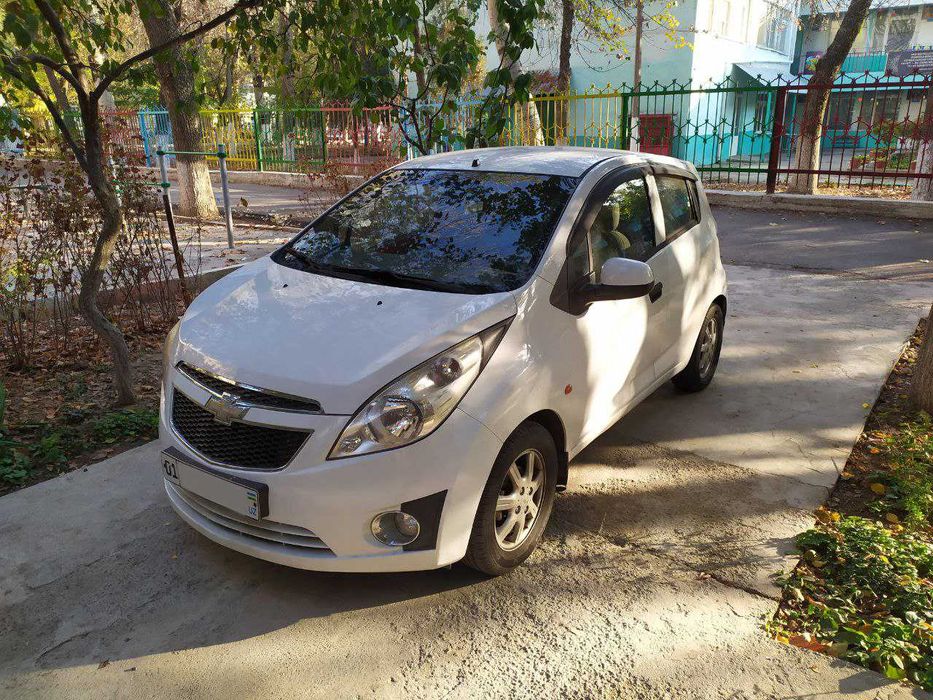 Продаю своё авто Спарк,2011 года