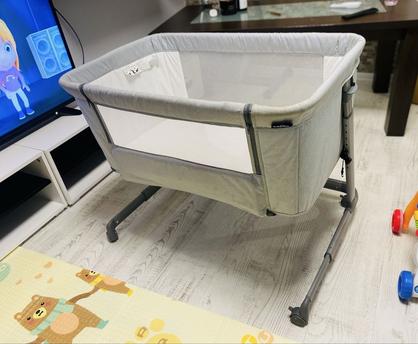 Бебешка кошара с колелца