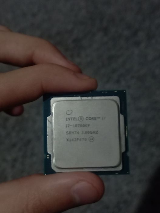 Intel core i7 10700kf