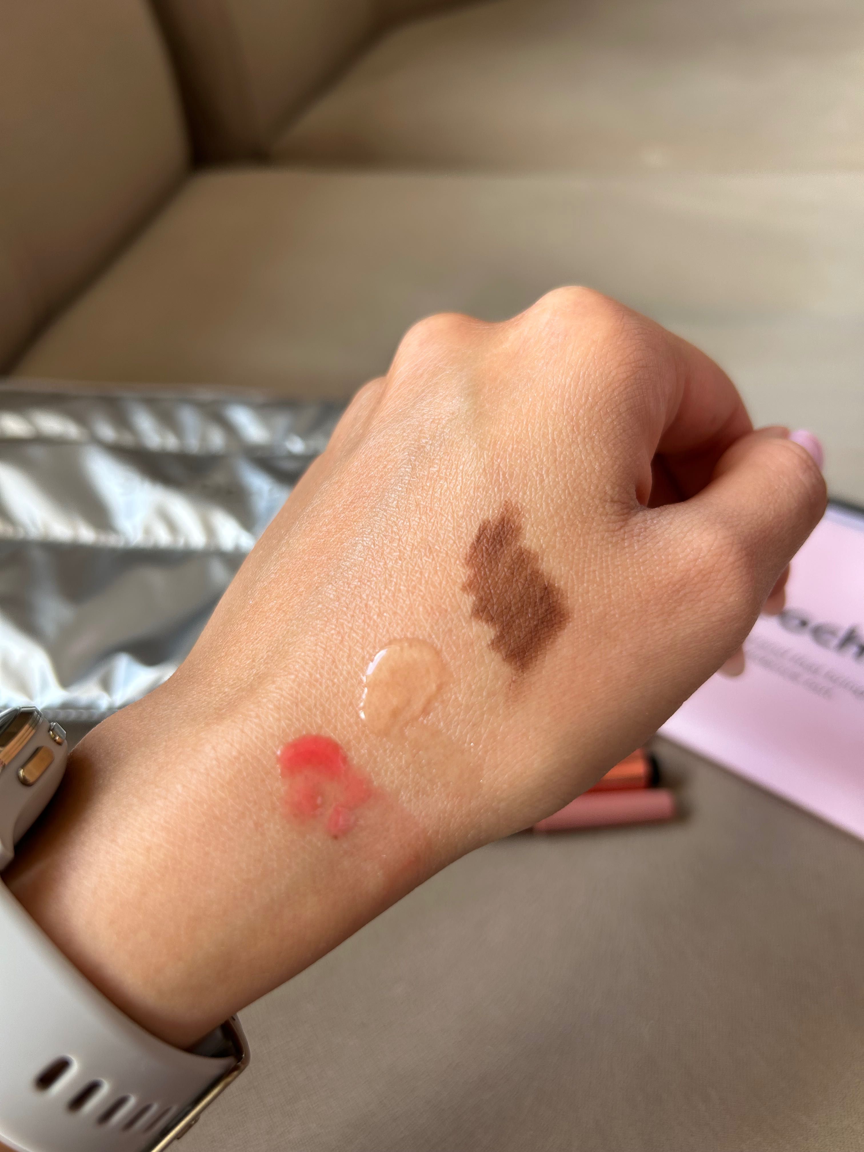 НОВ Комплект Smooche – Lip Plumpers + Lip Liner