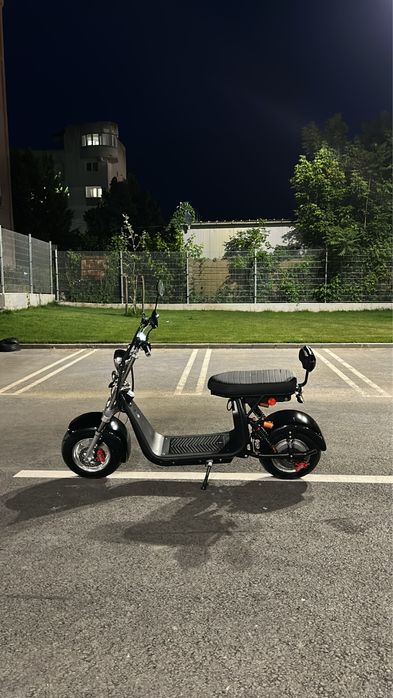Vand scuter electric