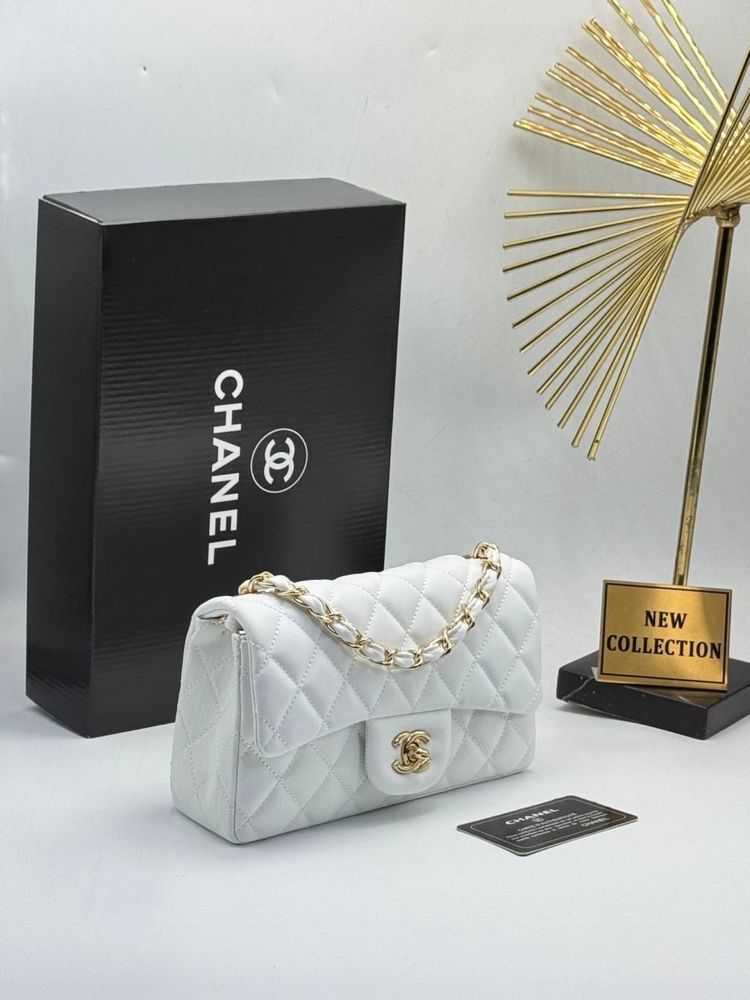 Дамска чанта CHANEL