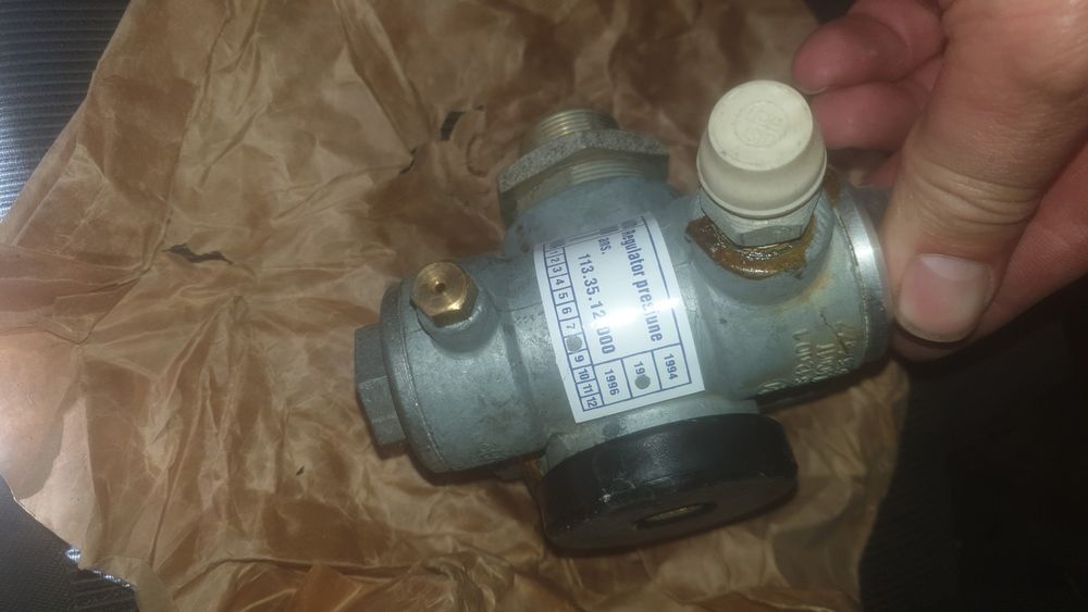 Cuple aer ,supapa regulator aer tractor