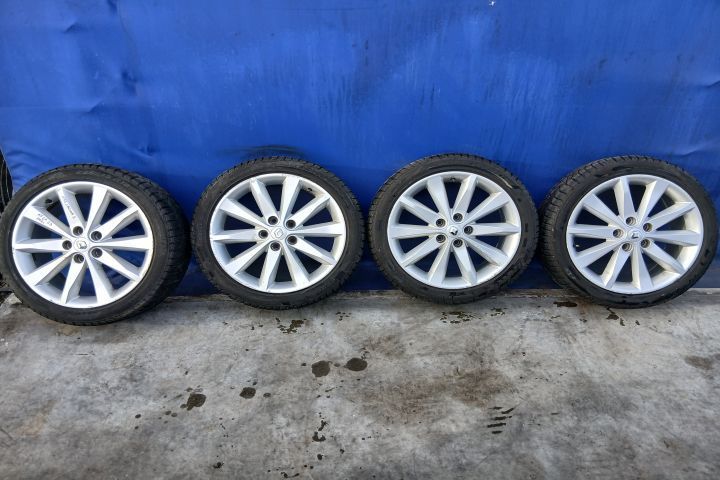 Janta aliaj cu anvelopa 18 7JX18 5 CH 47 225/45 R18 403000003N 7JX18