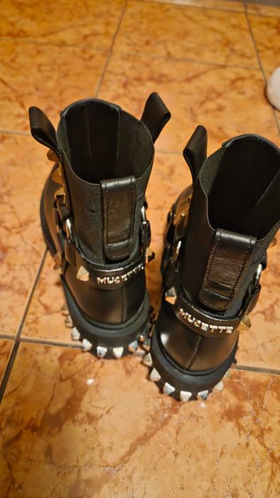 Ghete Musette  Superbe