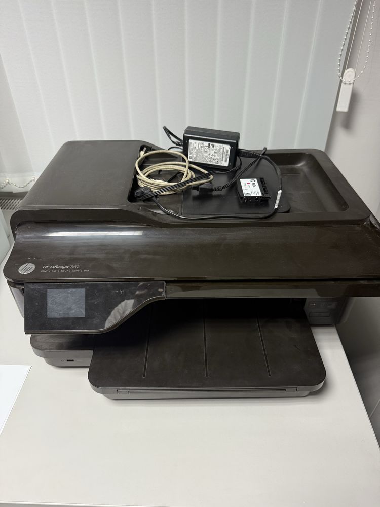 Многофункционално устройство HP Officejet 7612