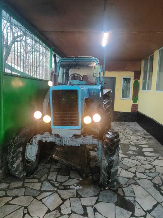 Продам трактор мтз 82