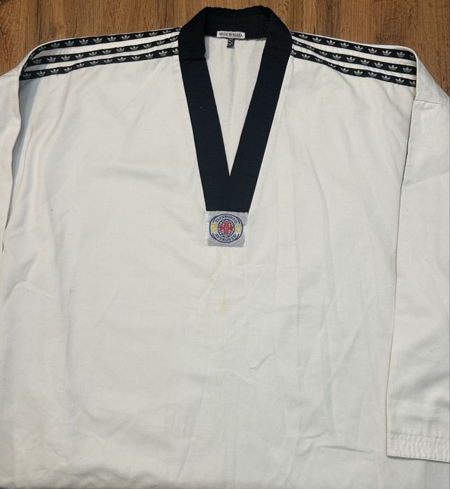 Добок Adidas (оригинал), размер 5 — на рост ~180–185 см, куртка+штаны