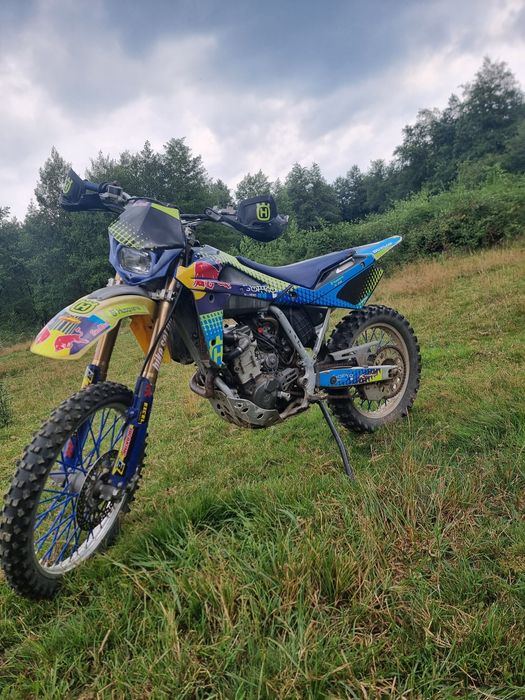 Vând Husqvarna TE 300 2007