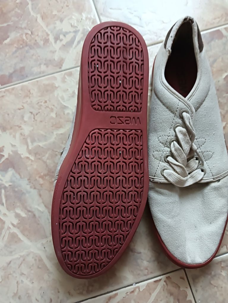 Сникърси WeSC Edmond