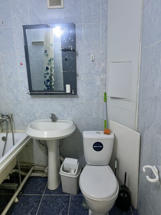 Ванна , раковина , унитаз срочно