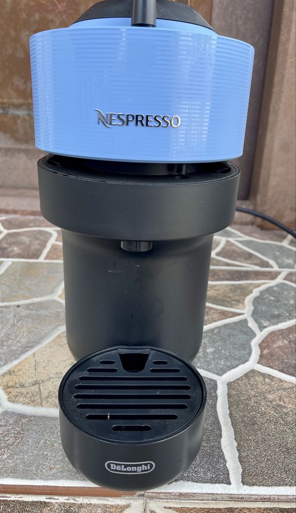 Espressor automat Nespresso Vertuo Pop